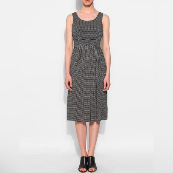 ✨ MINKPINK Polka Dot Midi Dress ✨ - Picture 4 of 9